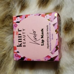 🐝🐝 KNDR BEAUTY kinder lip mask